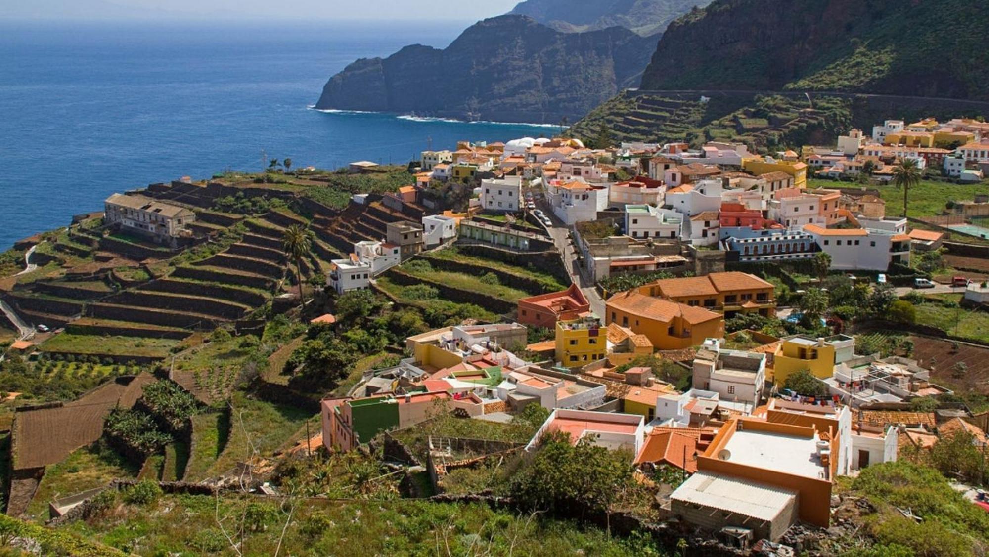 Casa La Sabina Roja 1, casa con impresionantes vistas sobre Hermigua y el mar Exterior foto