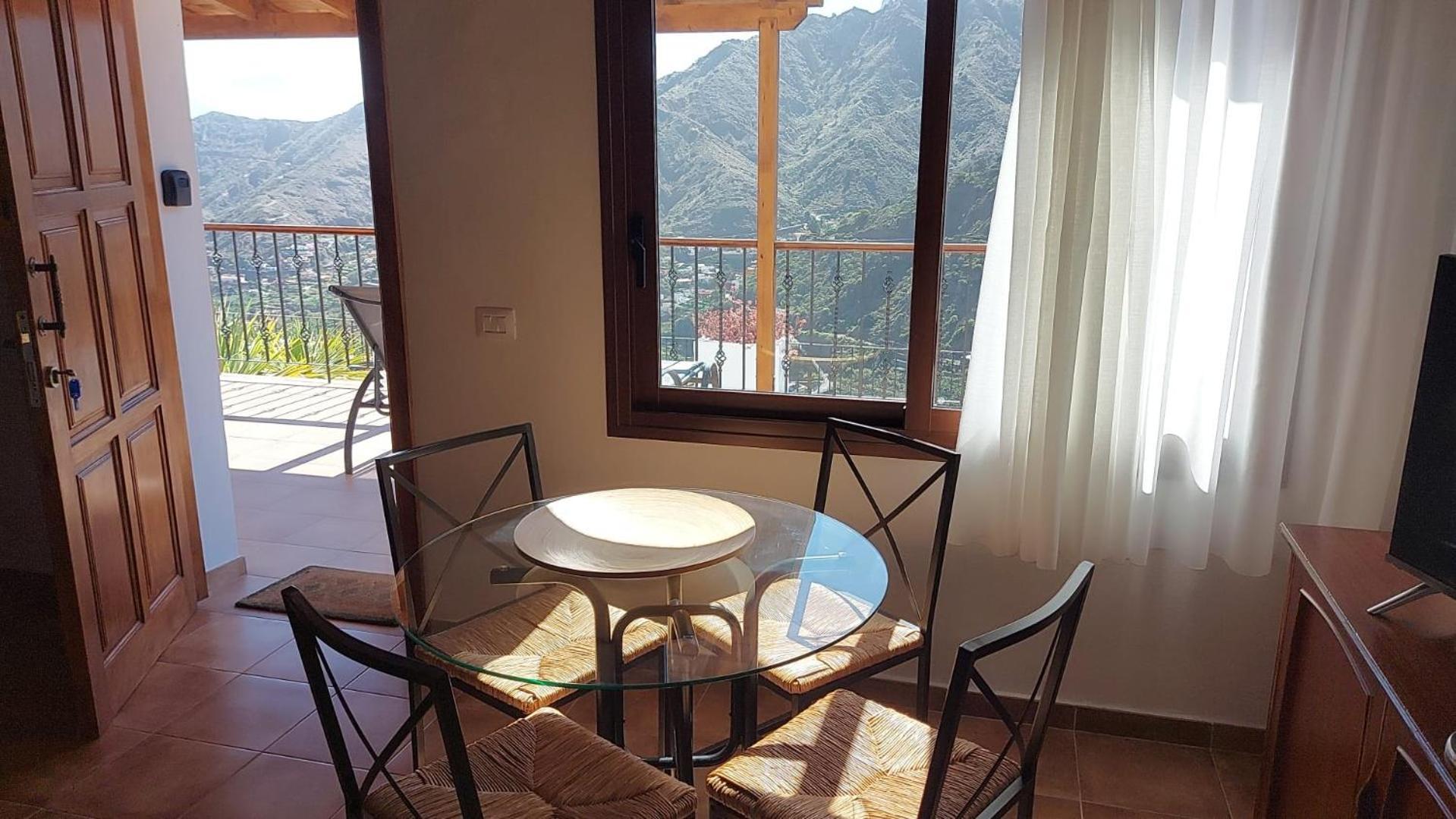 Casa La Sabina Roja 1, casa con impresionantes vistas sobre Hermigua y el mar Exterior foto